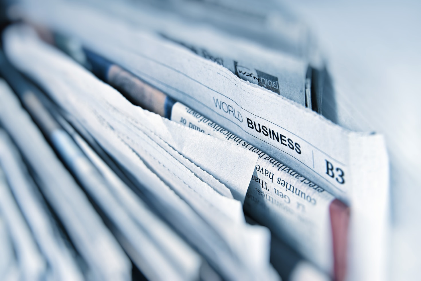 How to Stay Updated with Daily News